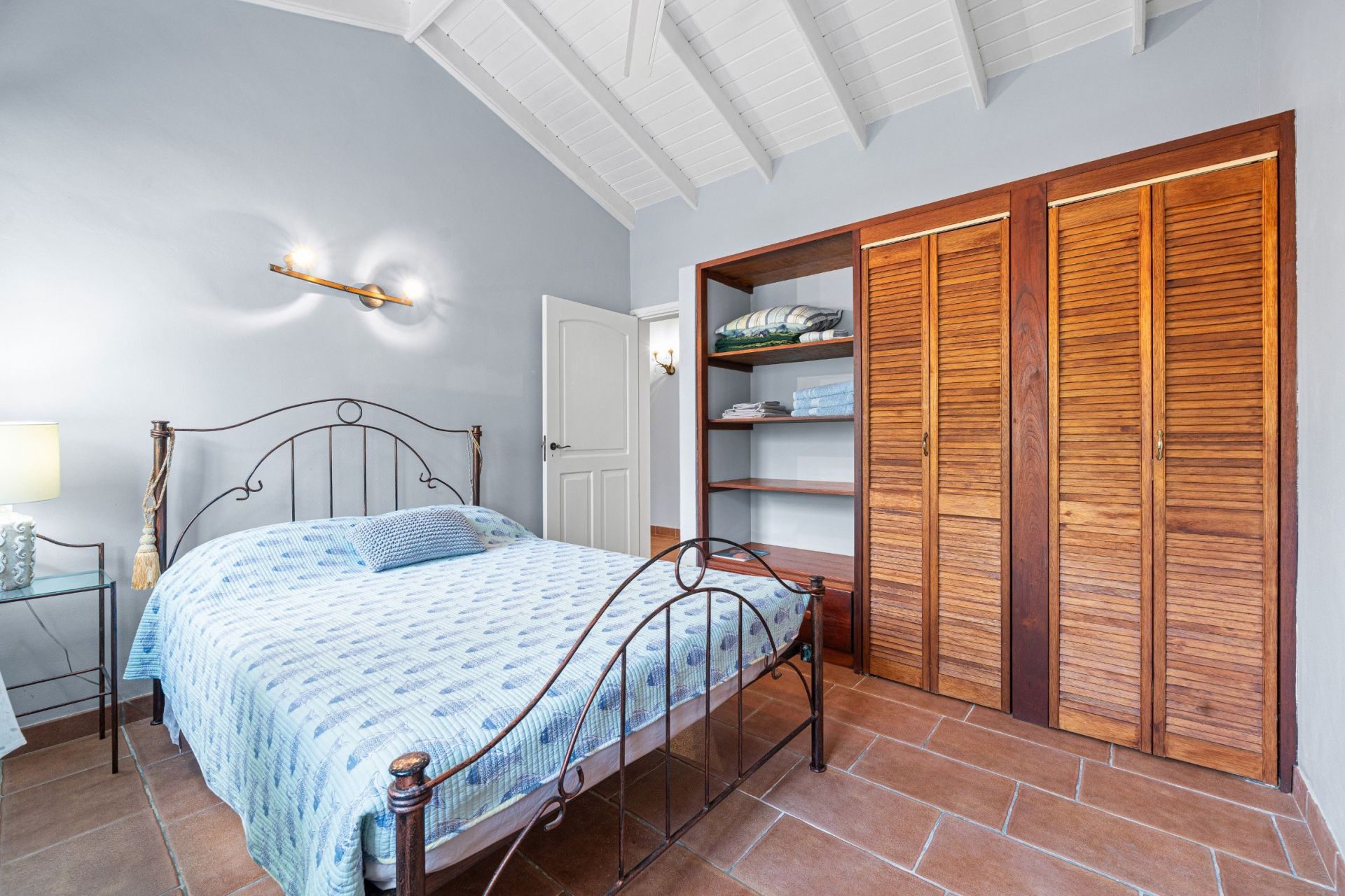 Villa with Pool, Just a Stroll from the Sea, photograph 10 of 14