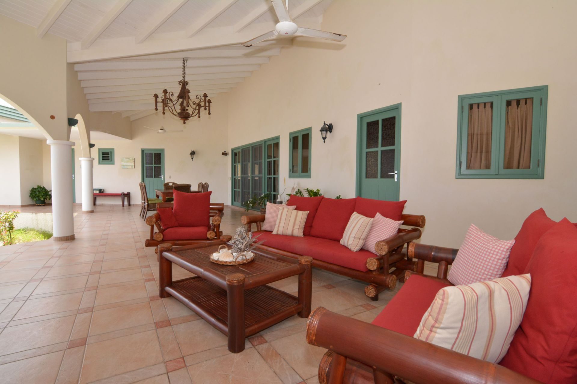 Seafront Dive & Snorkeling villa, photograph 8 of 16