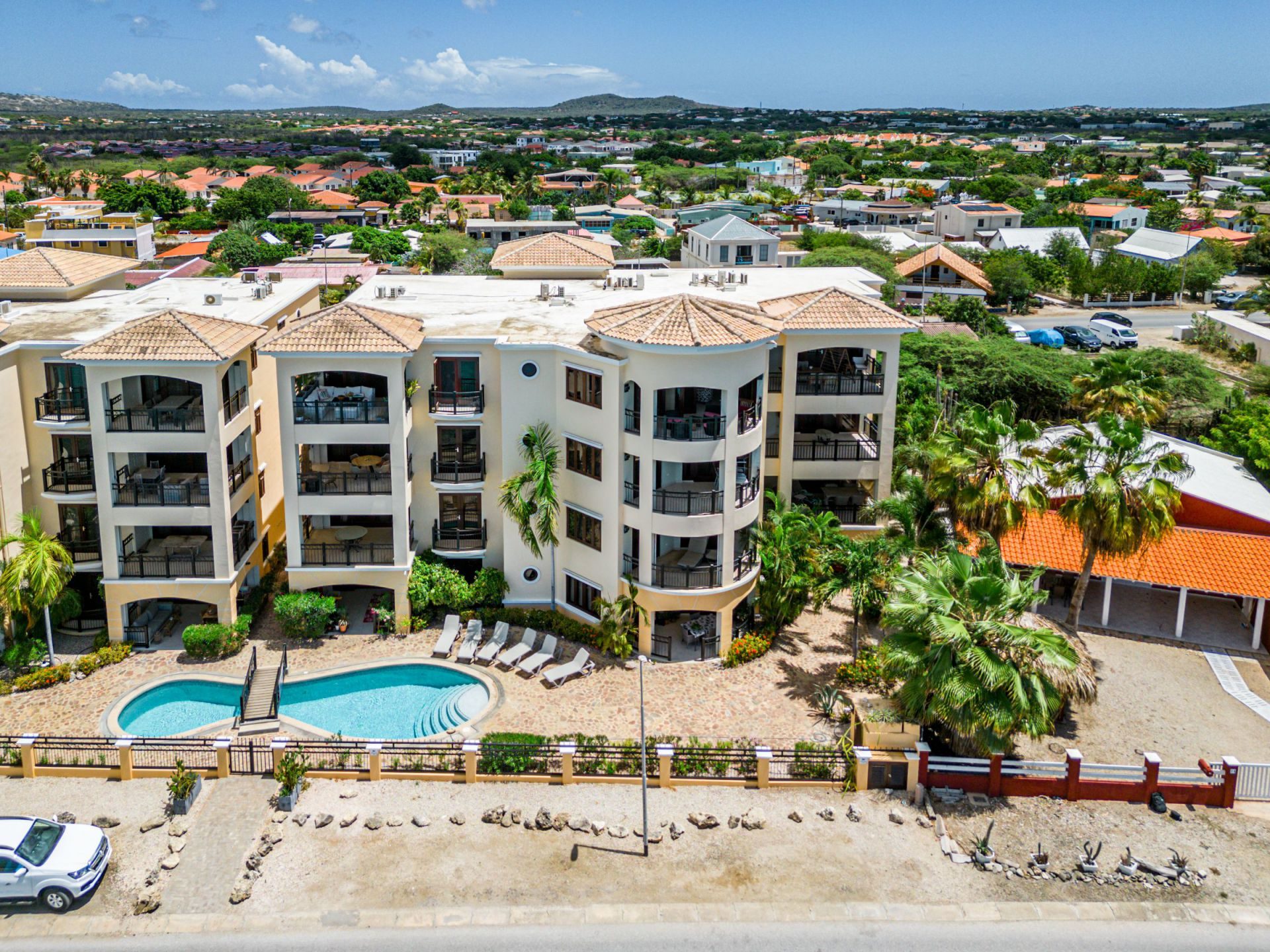 Vacation Condo on Seafront Boulevard, photograph 28 of 32