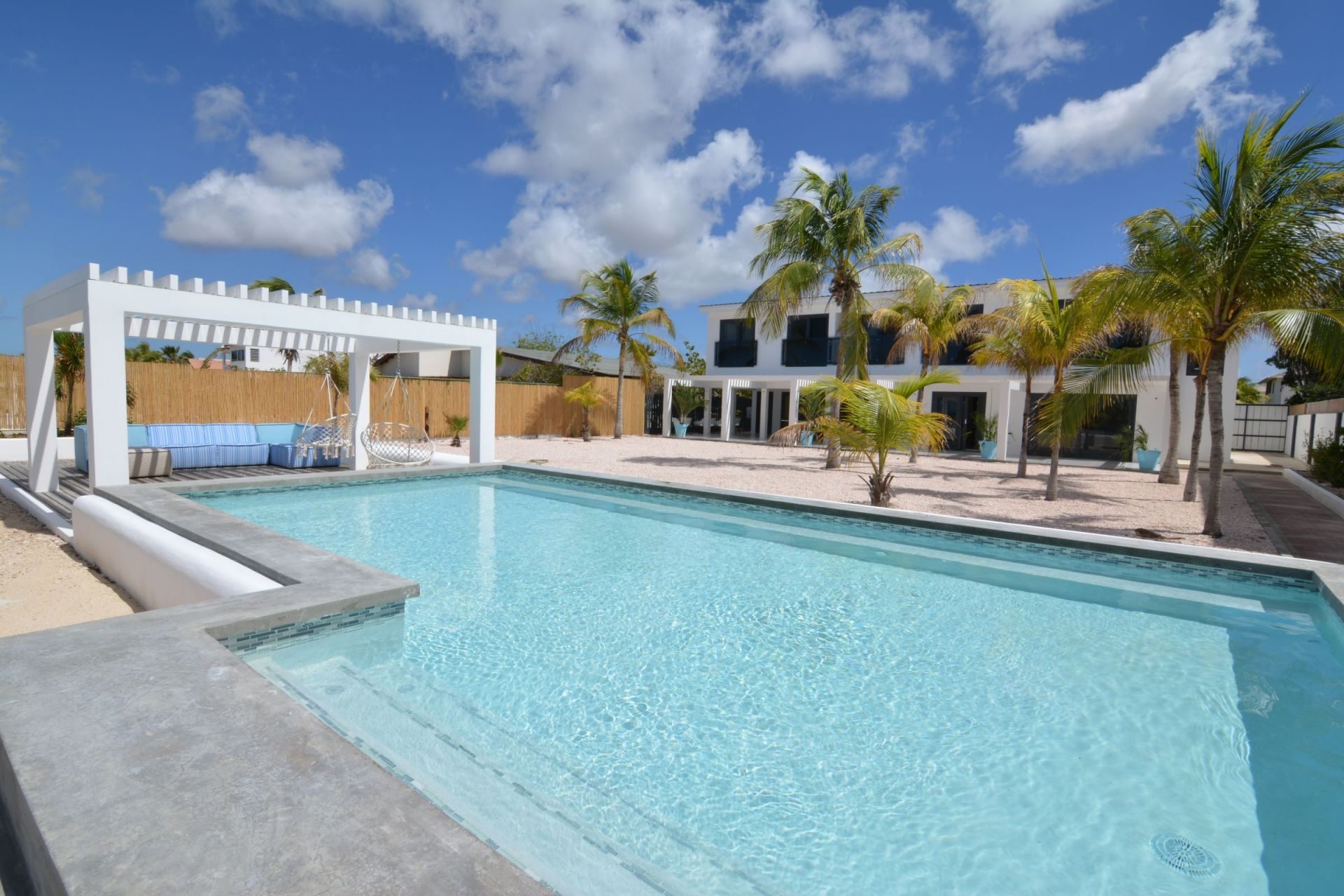 Oceanfront Family Vacation Villa, photograph 9 of 14