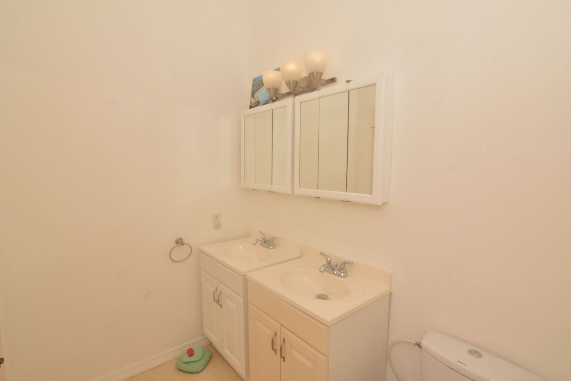 Infinity apartment 75F, photograph 15 of 20