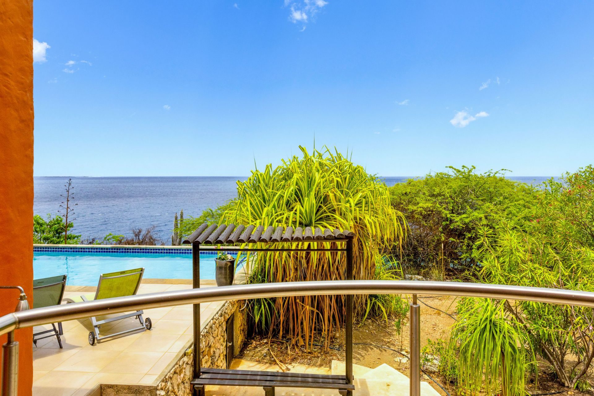 Vacation Villa with breath taking Ocean View, photograph 16 of 33