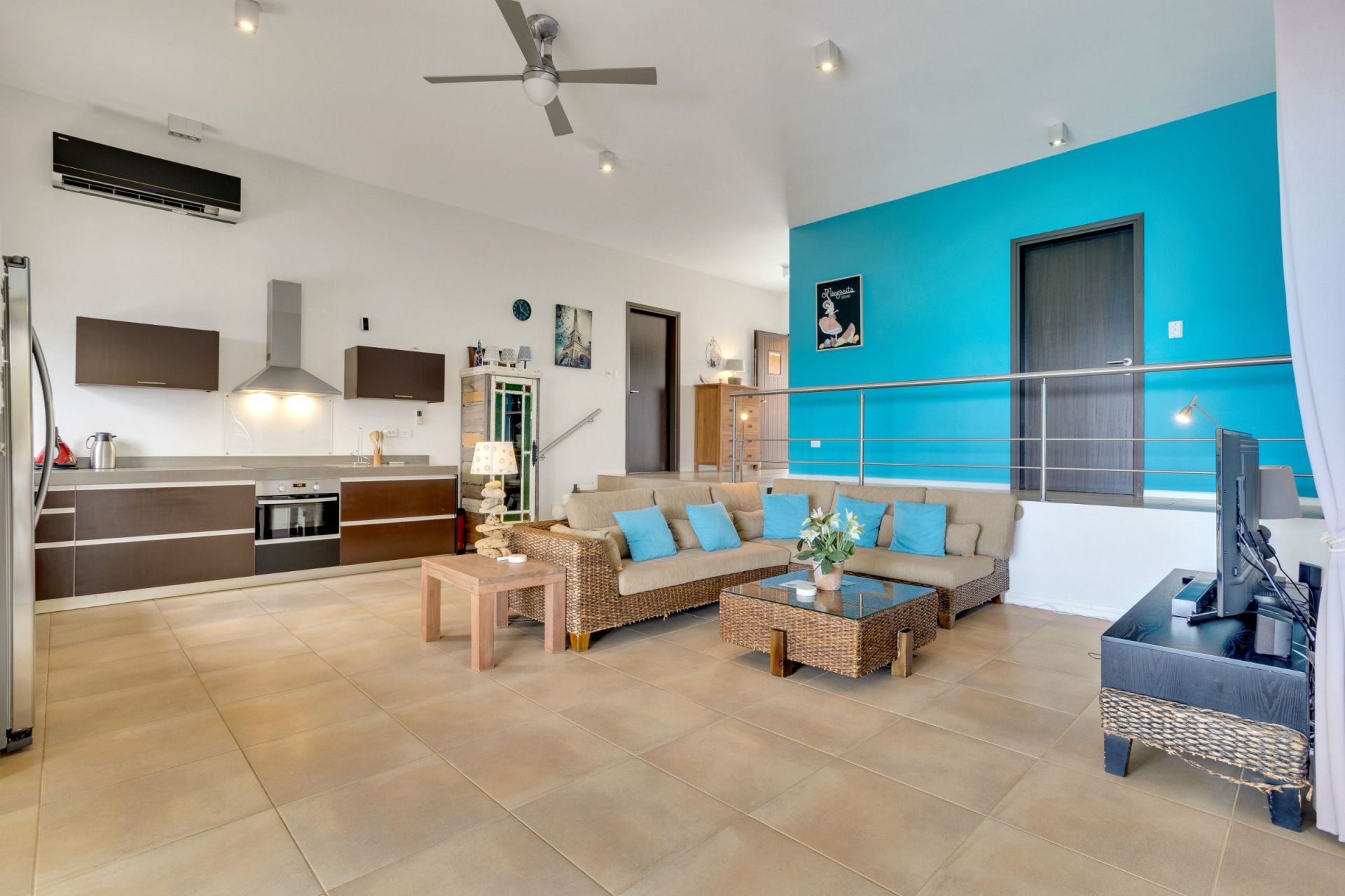 Vacation Villa with breath taking Ocean View, photograph 13 of 33