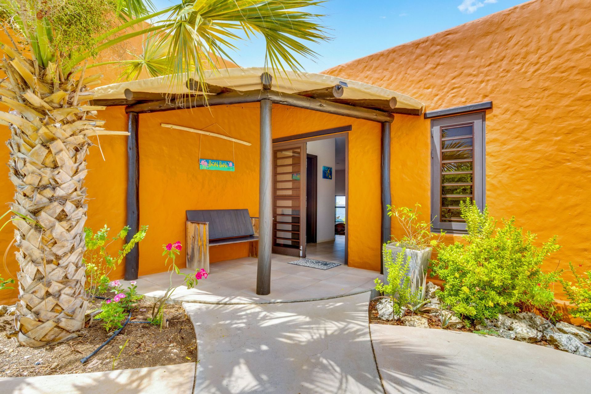 Vacation Villa with breath taking Ocean View, photograph 31 of 33