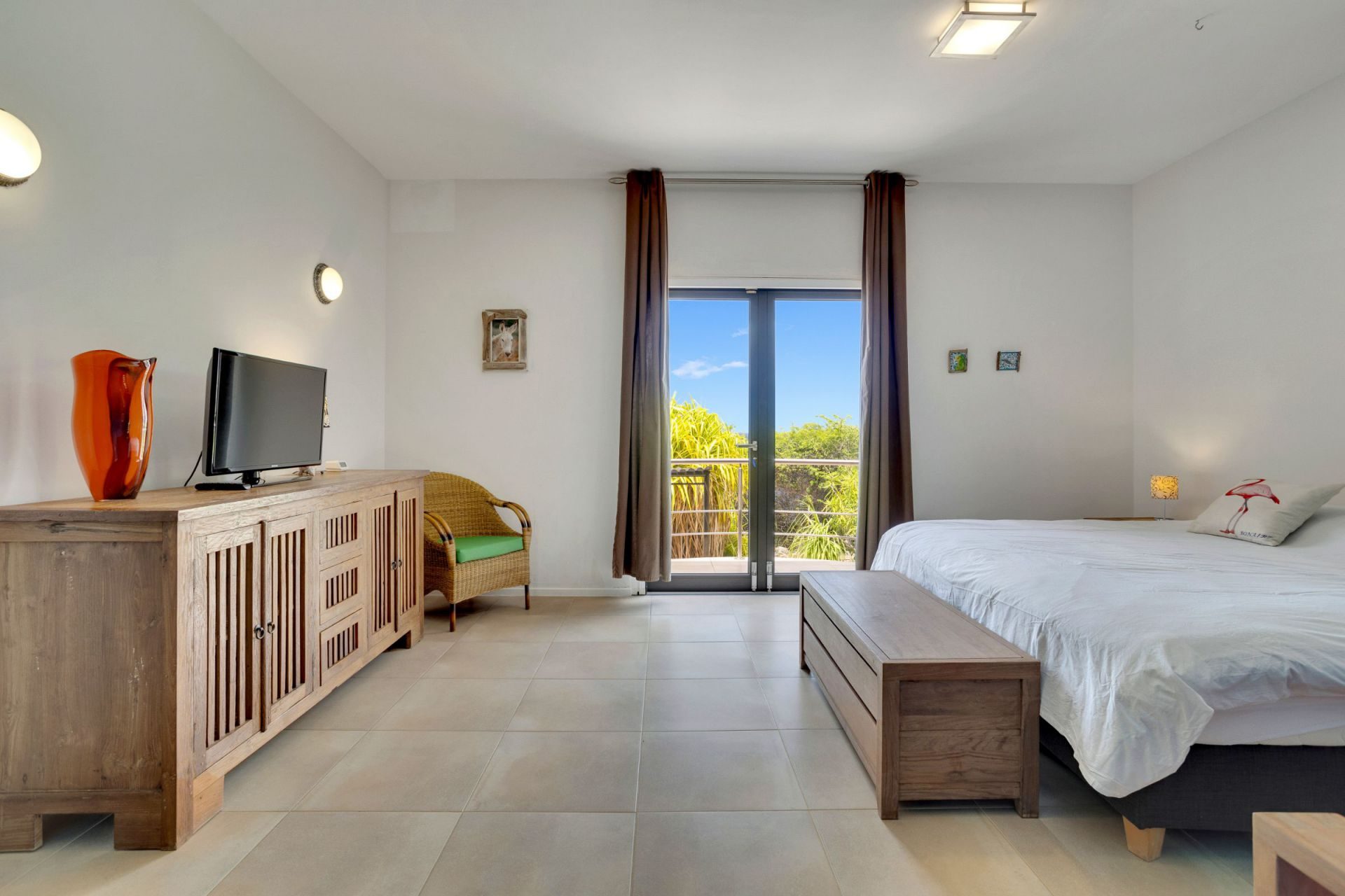Vacation Villa with breath taking Ocean View, photograph 15 of 33
