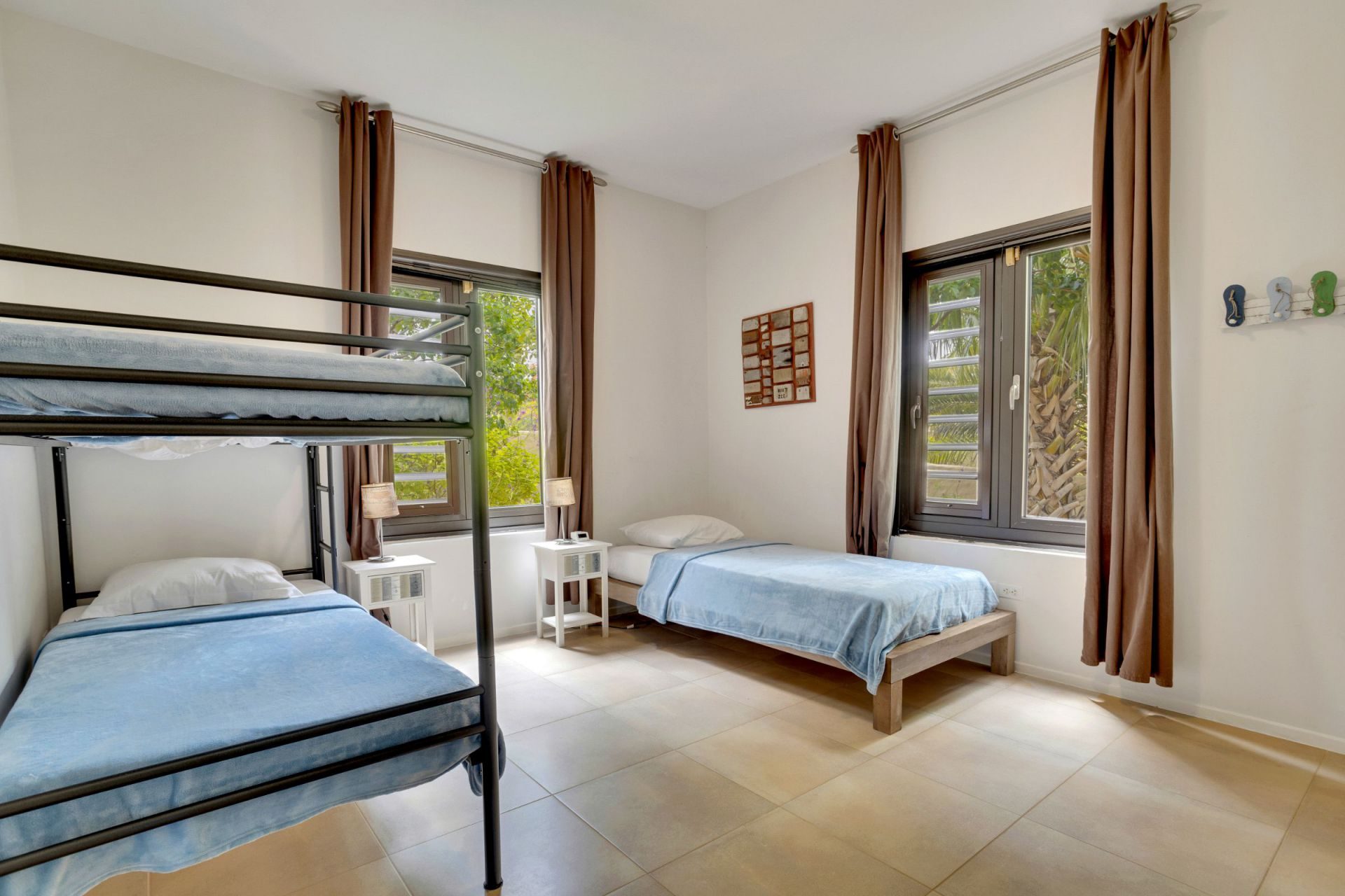 Vacation Villa with breath taking Ocean View, photograph 21 of 33