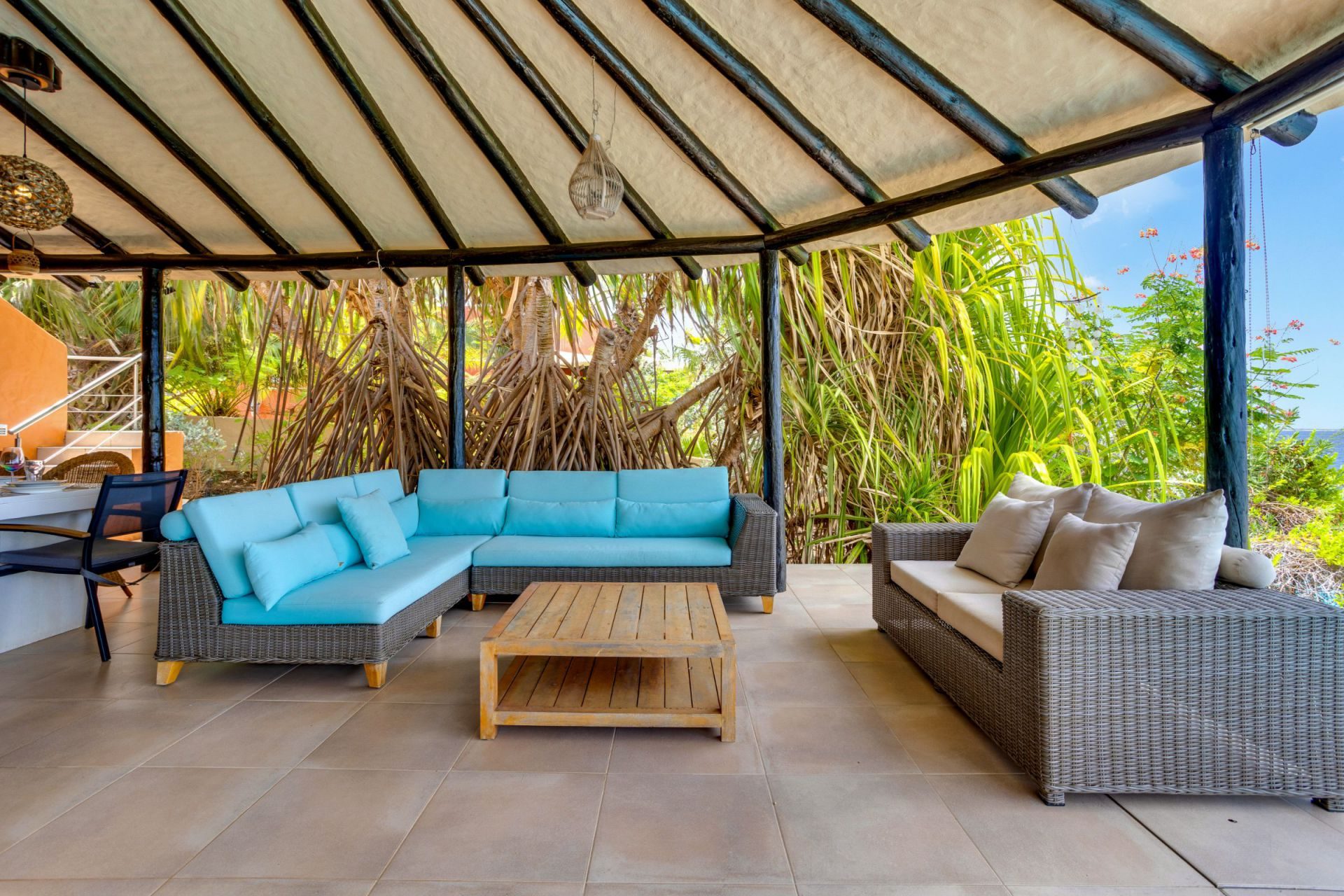 Vacation Villa with breath taking Ocean View, photograph 9 of 33