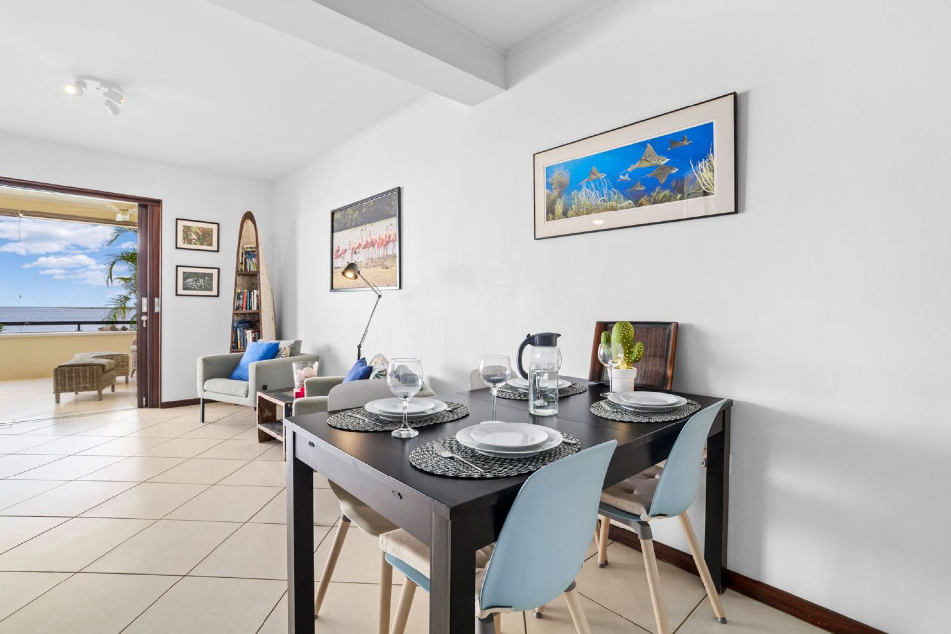Oceanfront Vacation Condo in City Center, photograph 6 of 33
