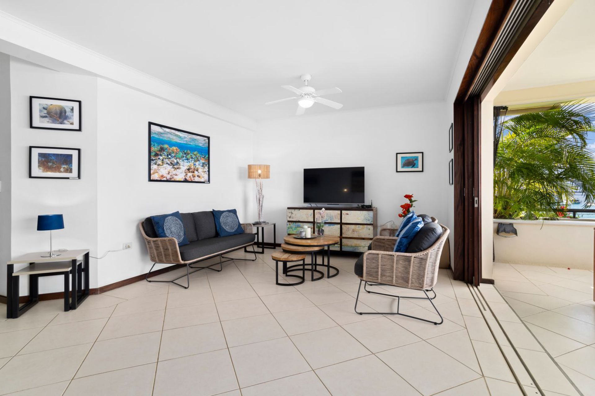 Oceanfront Vacation Condo in City Center, photograph 14 of 33