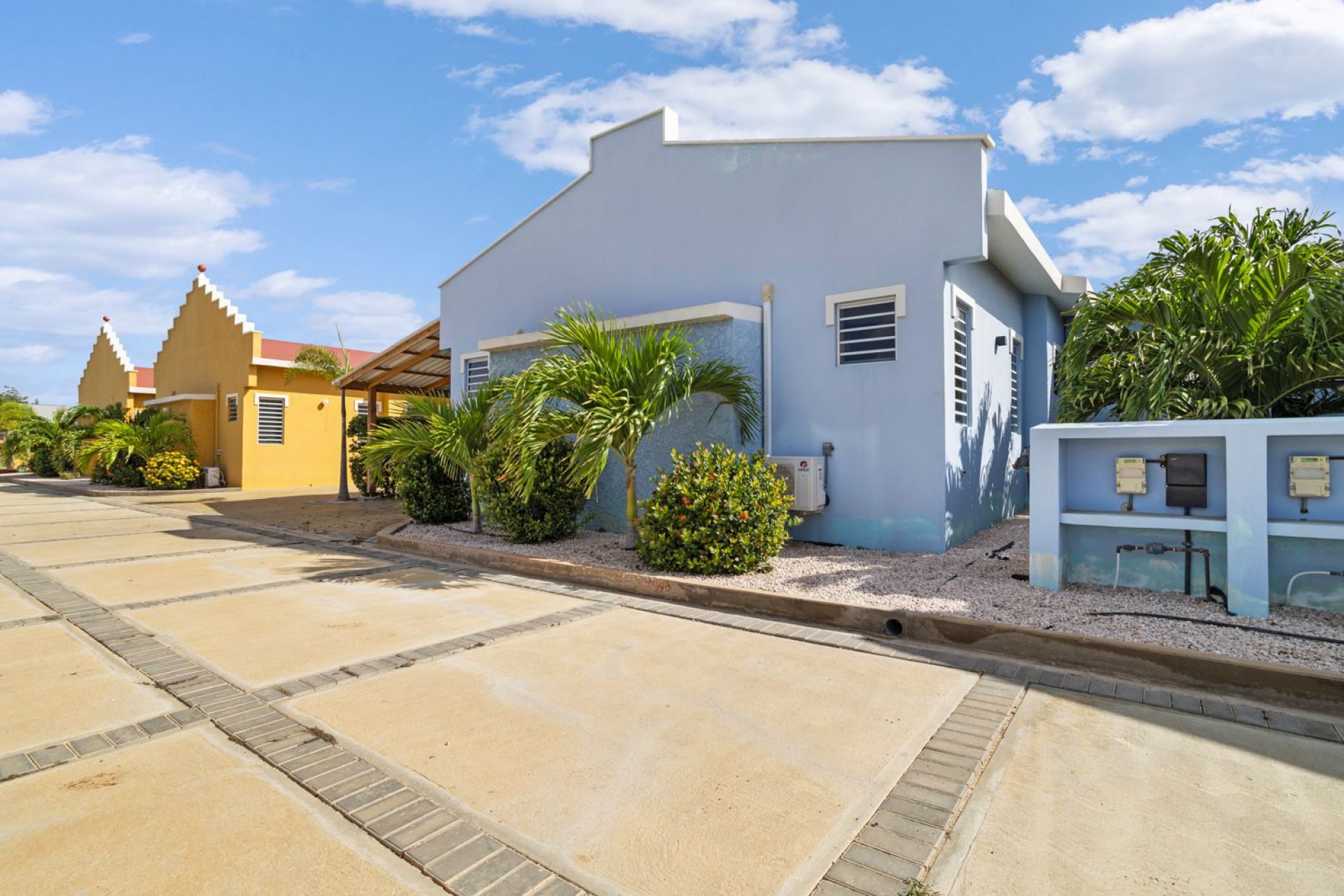 Regatta Residence 70, photograph 25 of 40
