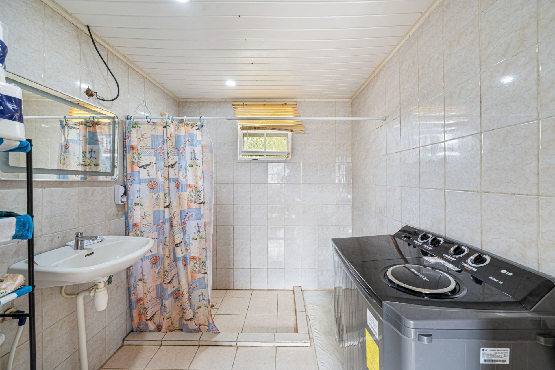 Den Stashi 13, foto 8 van 23