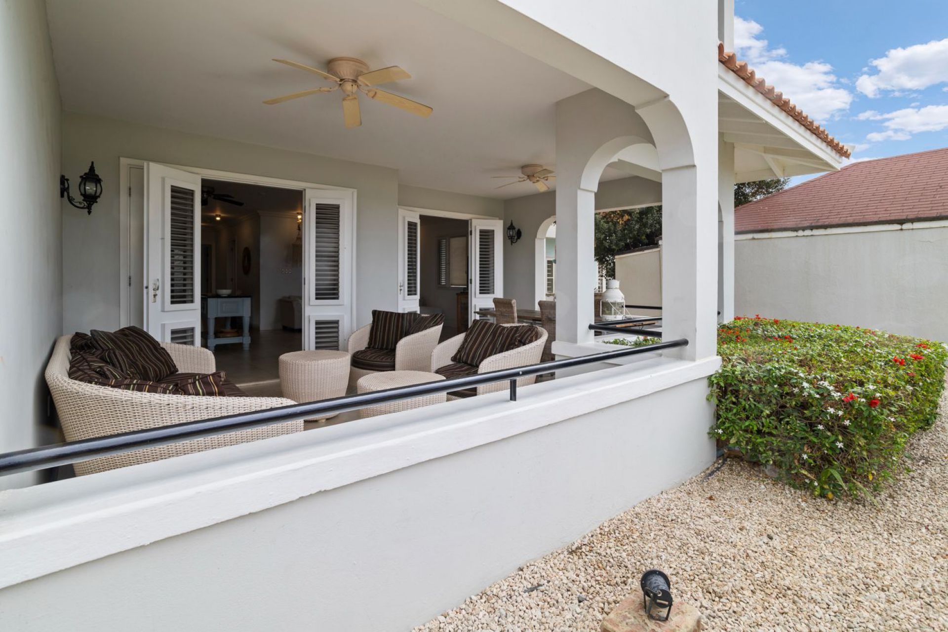 The Shore Residence 2, photograph 11 of 33