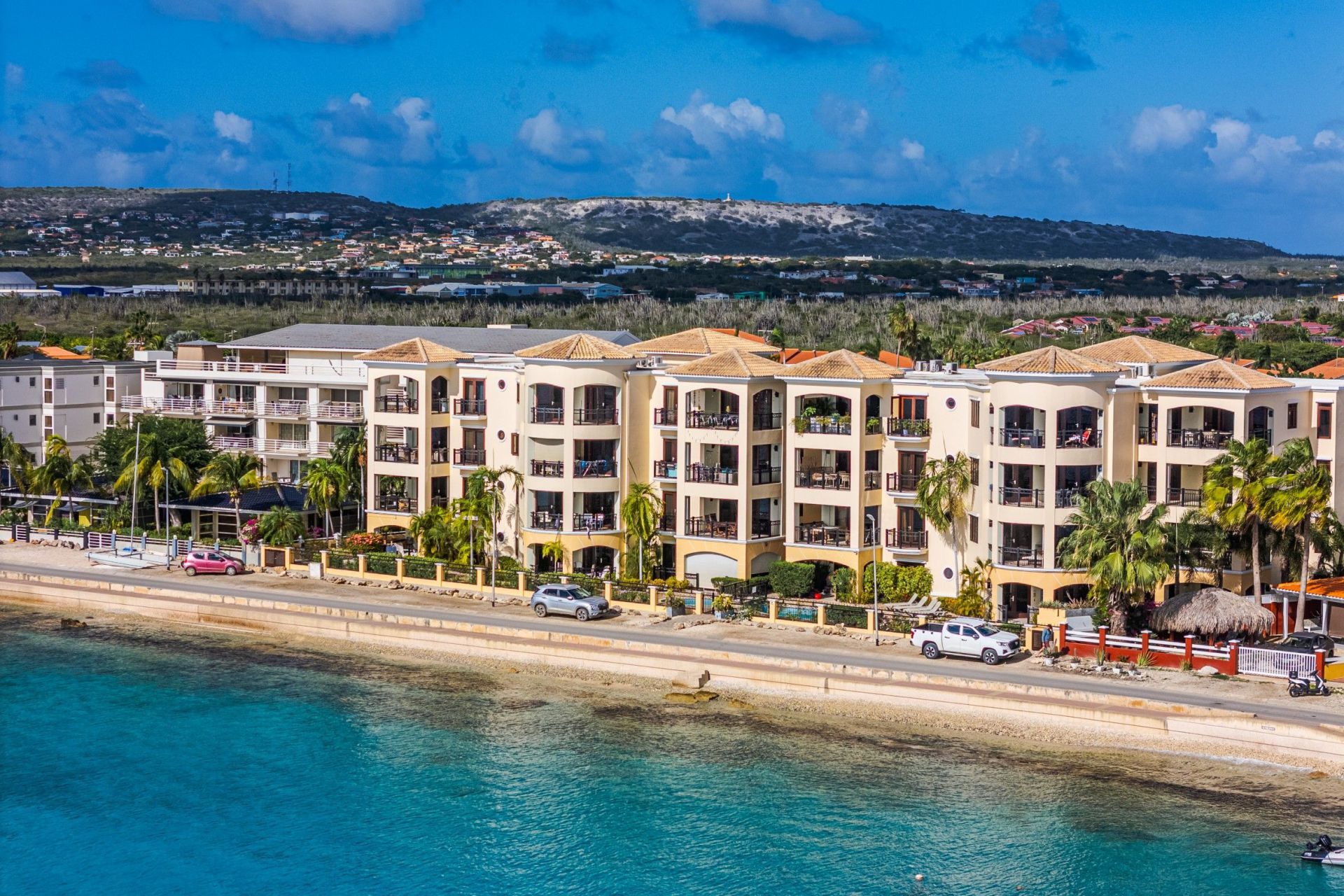 Vacation condo with 2 bedrooms, Caribbean Sea view, photograph 10 of 36