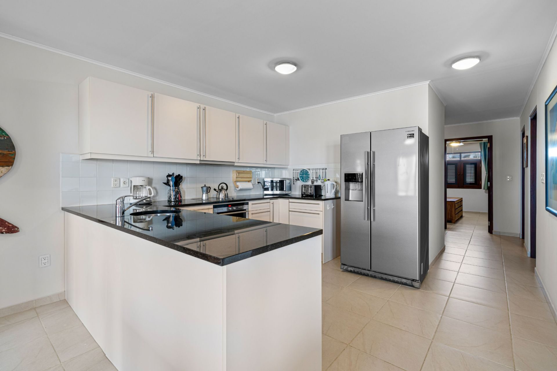 Vacation condo with 2 bedrooms, Caribbean Sea view, photograph 17 of 36