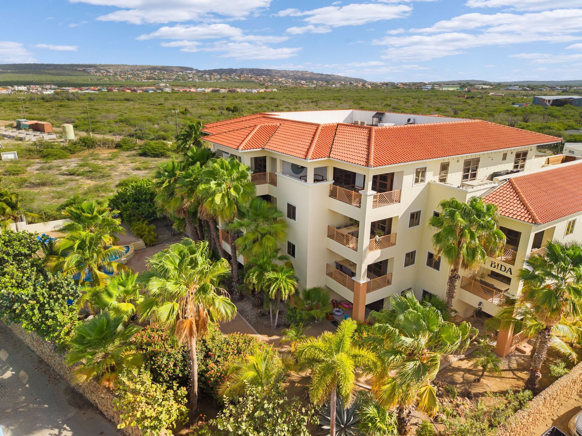 Apartment with Ocean View, photograph 33 of 34