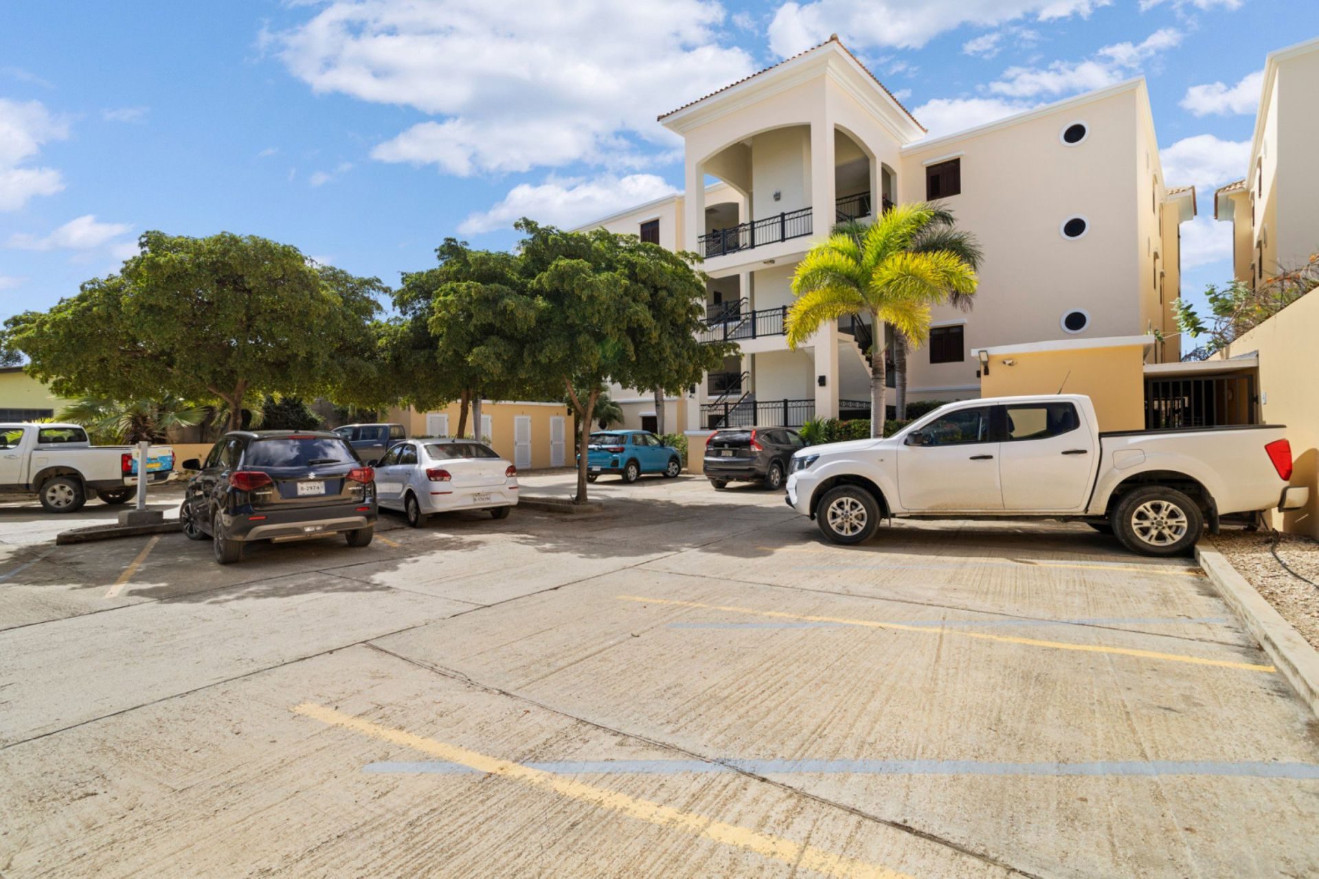 Elegancia del Caribe 7, photograph 21 of 24