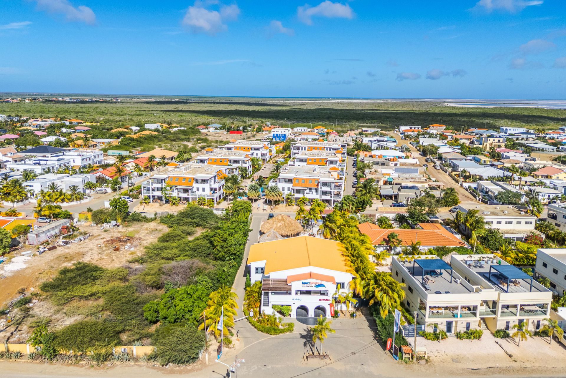 Resort Bonaire D0.3, photograph 2 of 18