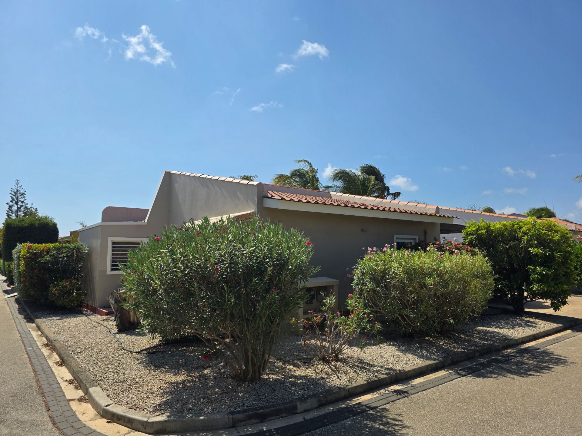 Regatta Residence 57, photograph 13 of 14