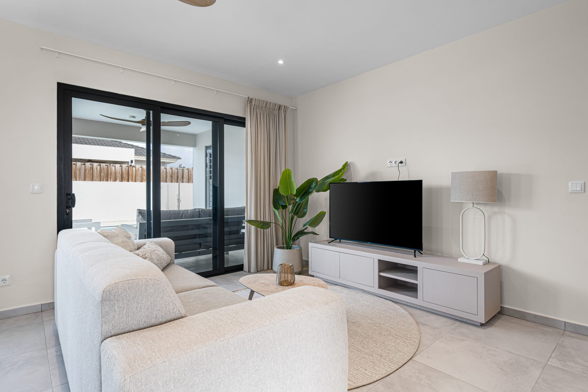 Kaya Sirena 9A-21 3-bedroom house, 2 bathrooms and private, photograph 12 of 25