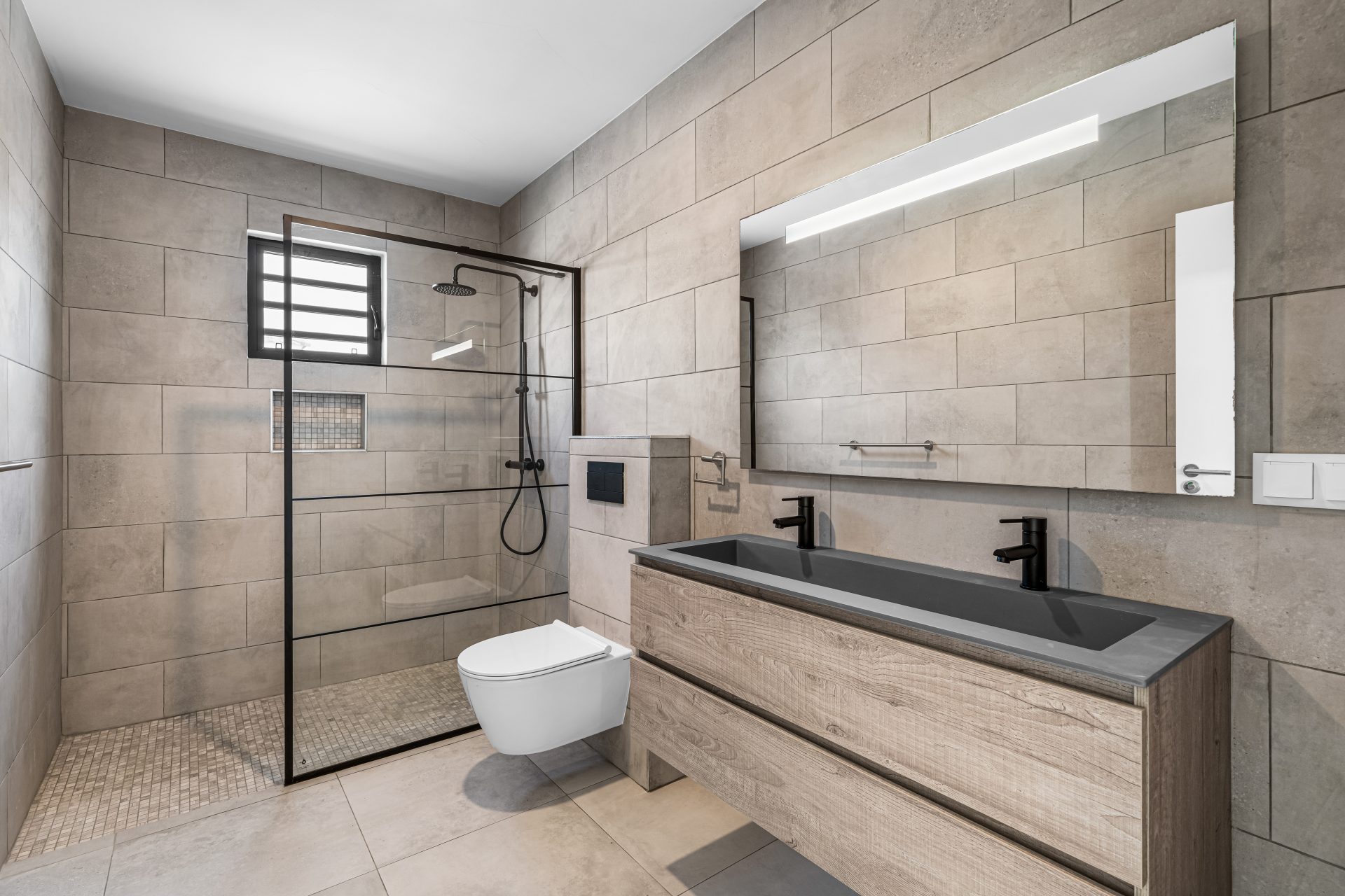 Kaya Sirena 9A-21 3-bedroom house, 2 bathrooms and private, photograph 23 of 25
