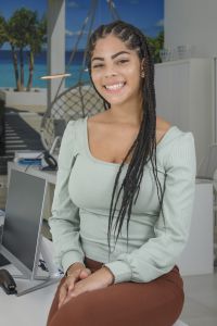 Naquisha Lopez of Sunbelt Realty