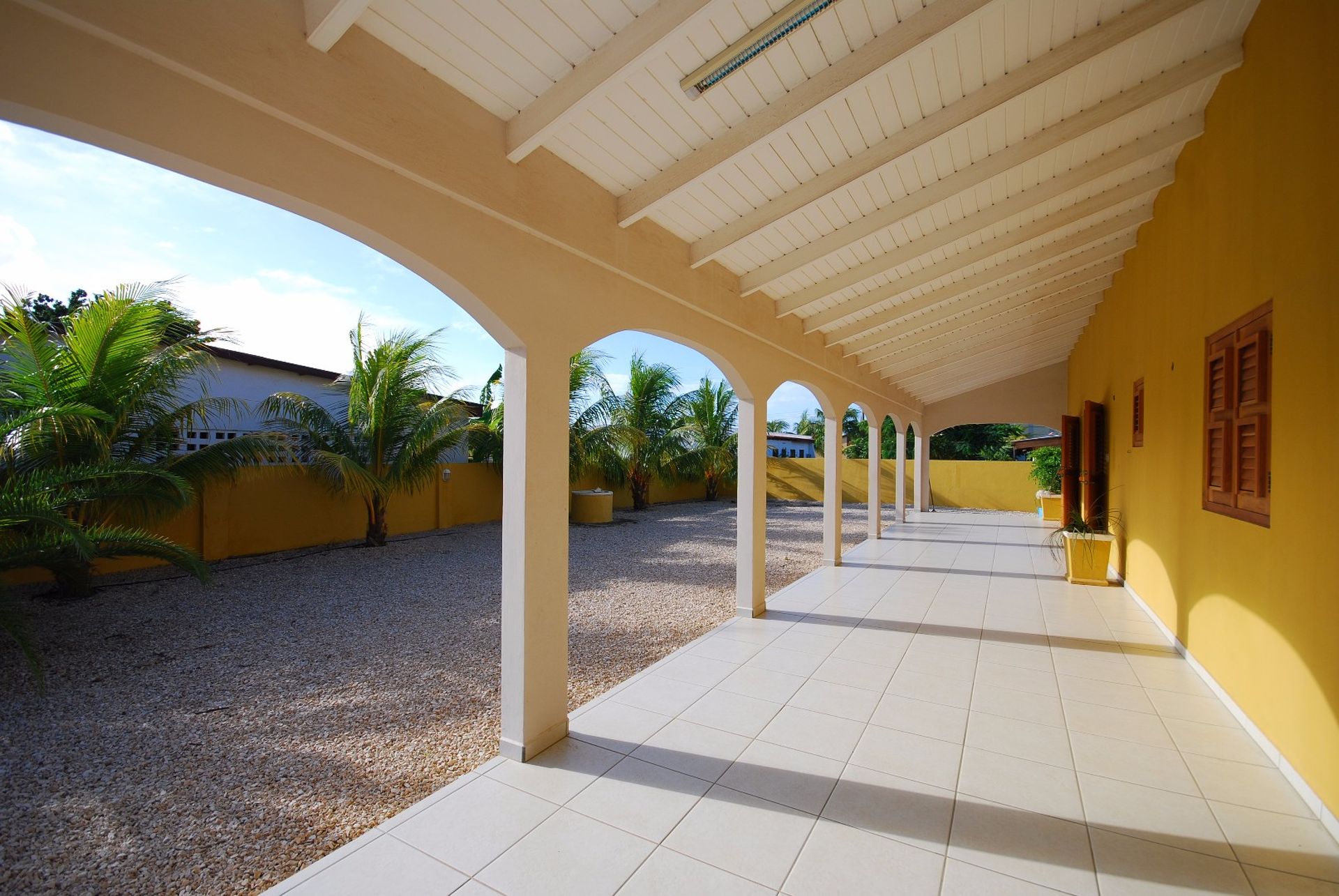 Recent gebouwd landhuis in traditionele stijl op bonaire